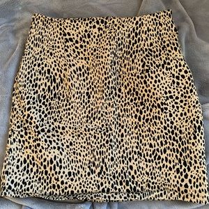 Brandy Melville Cheetah Print Skirt